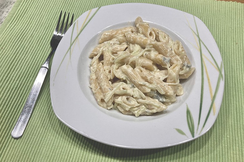 Pasta mit Kohlrabi und Käse
