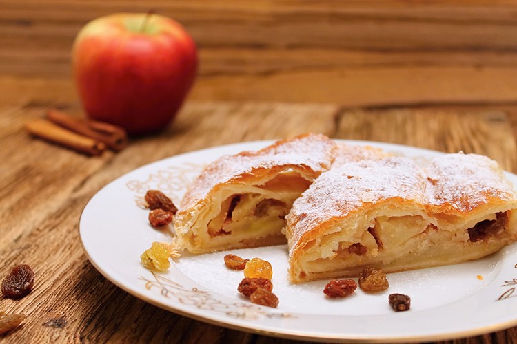 Wiener Apfelstrudel