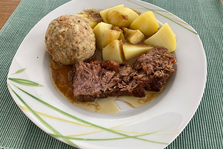 Rinderschmorbraten mit Speck