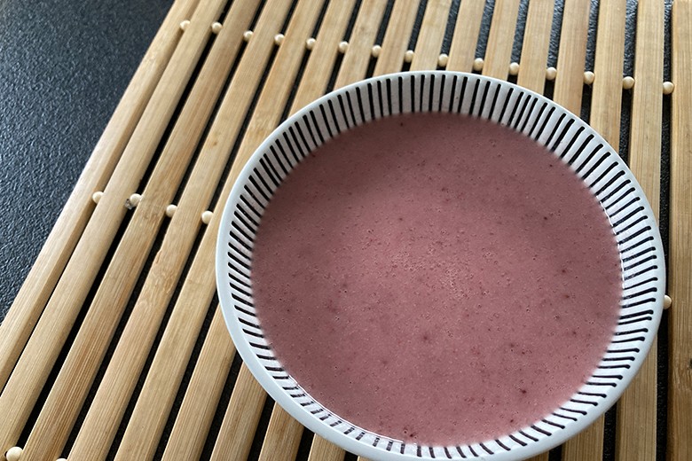 Schmelzflockenbrei mit Erdbeeren