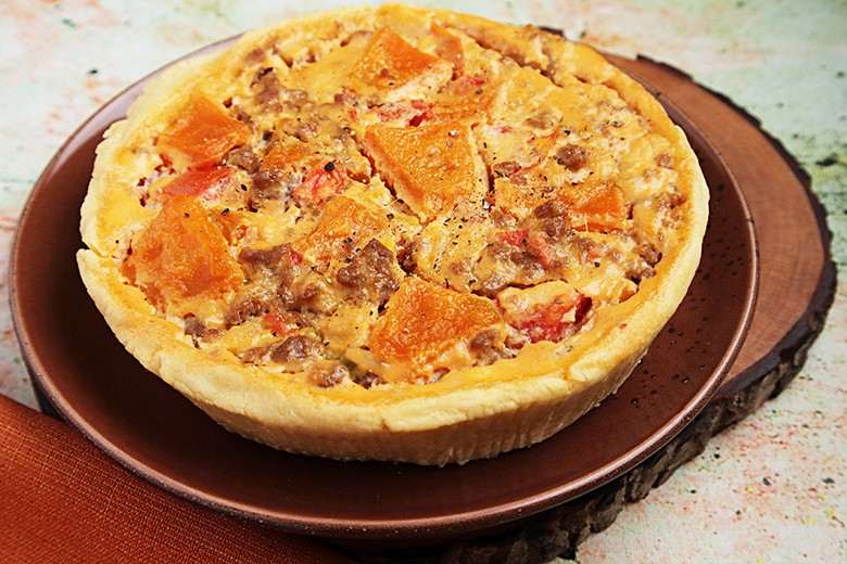 Kürbis-Quiche mit Hackfleisch