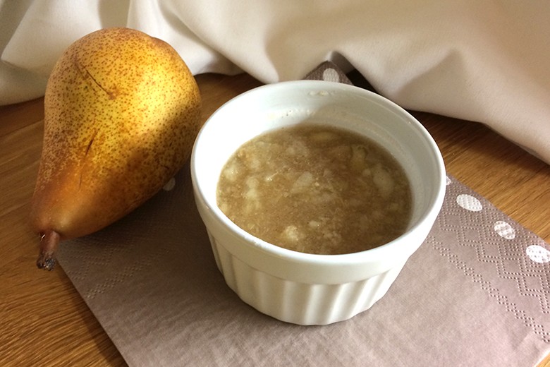 Mildes Birnenmus mit Zimt