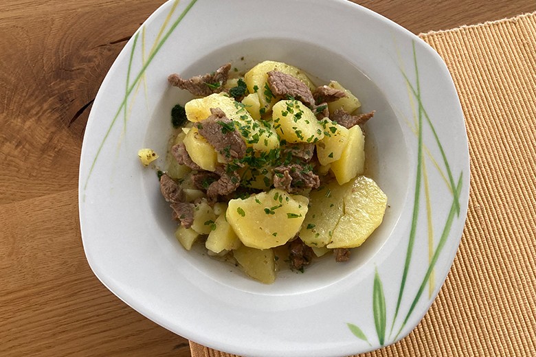 Südtiroler Rindergulasch