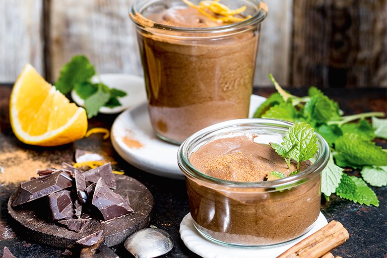 Keto-Mousse au Chocolat mit Bitterschokolade