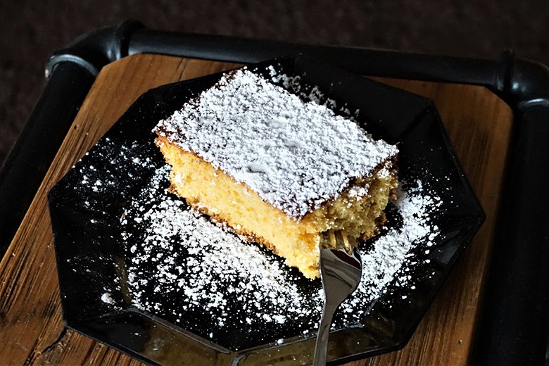 Saftiger Zucchinikuchen