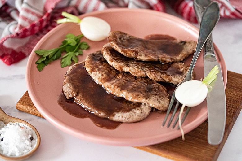 Schweineschnitzel mit Madeirasauce
