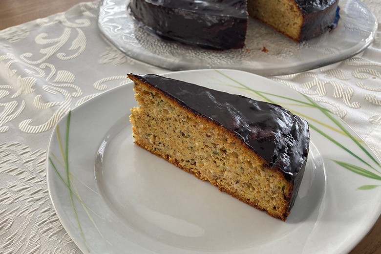 Zucchini-Möhren-Kuchen