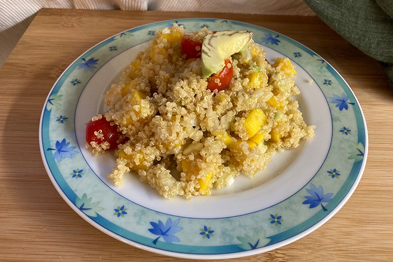 Mango-Quinoa-Salat