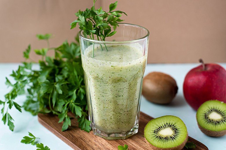 Smoothie mit Petersilie