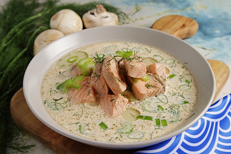 Feine Lachssuppe