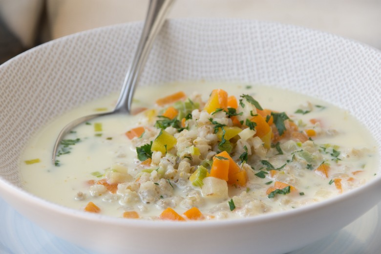 Schweizer Perlgraupensuppe