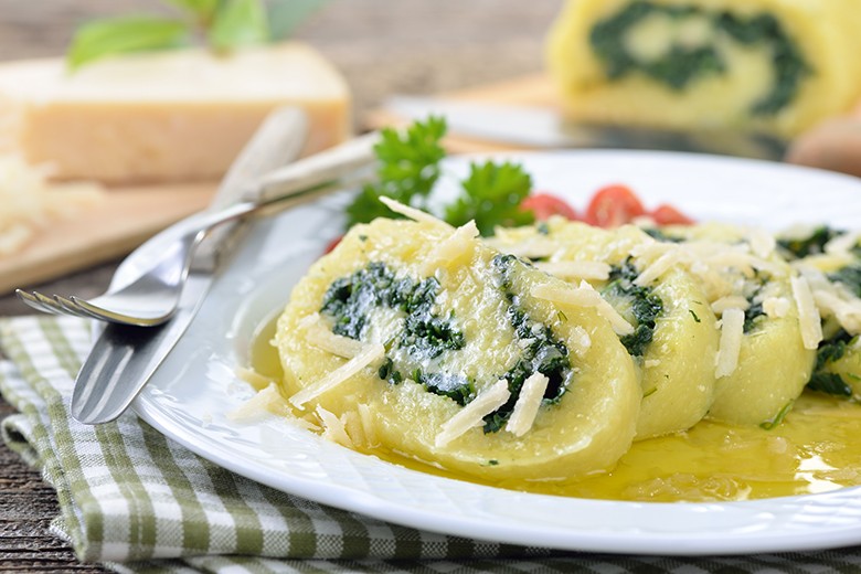 Südtiroler Spinatroulade