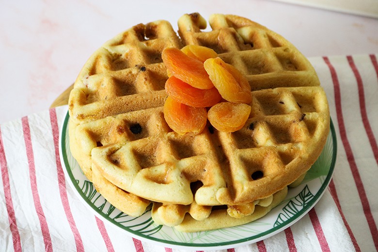 Aprikosenwaffeln