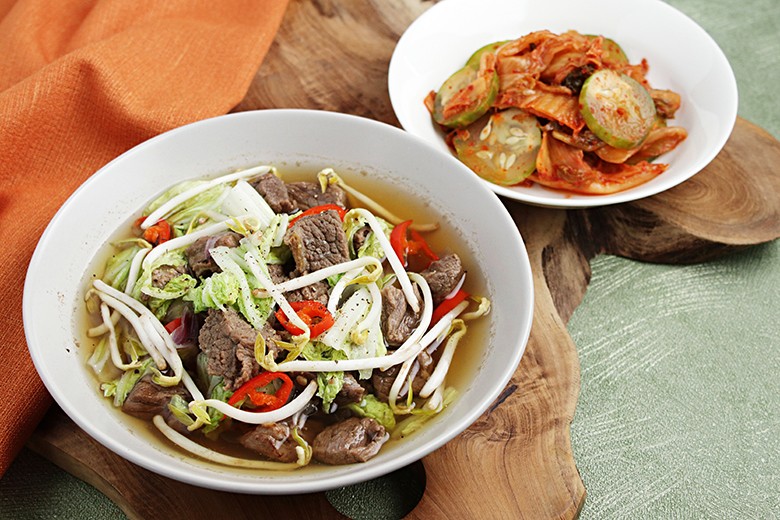 Chinakohl-Eintopf mit Rindfleisch