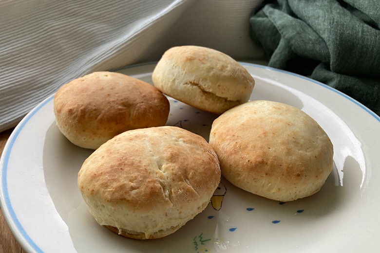 Buttermilchbrötchen