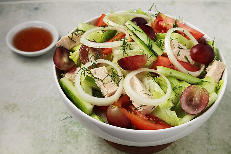 Geflügelsalat mit Gurke