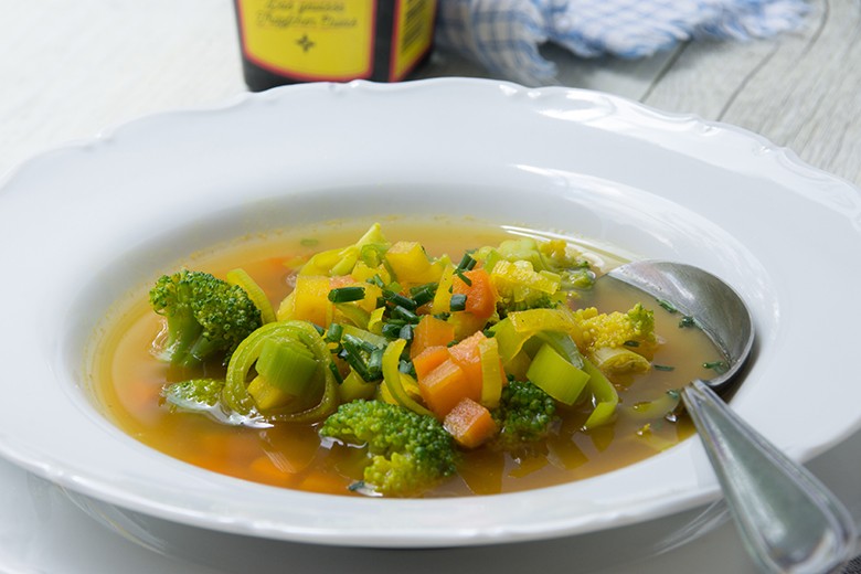Klare Porreesuppe