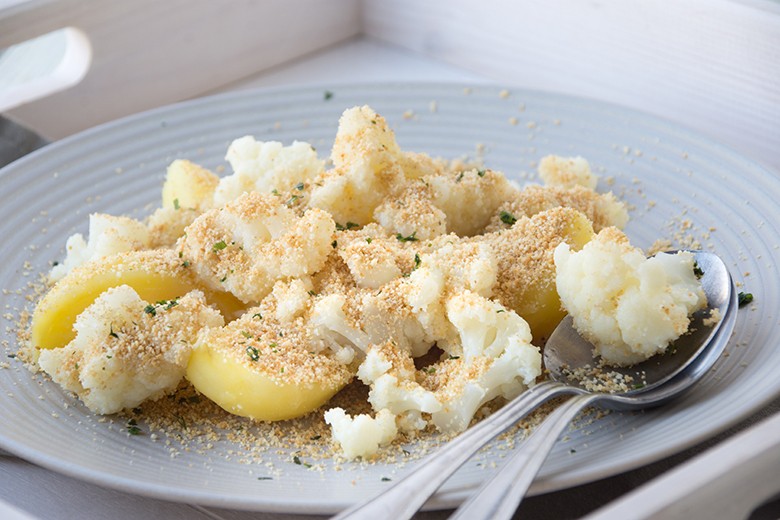 Blumenkohlgemüse mit Kartoffeln