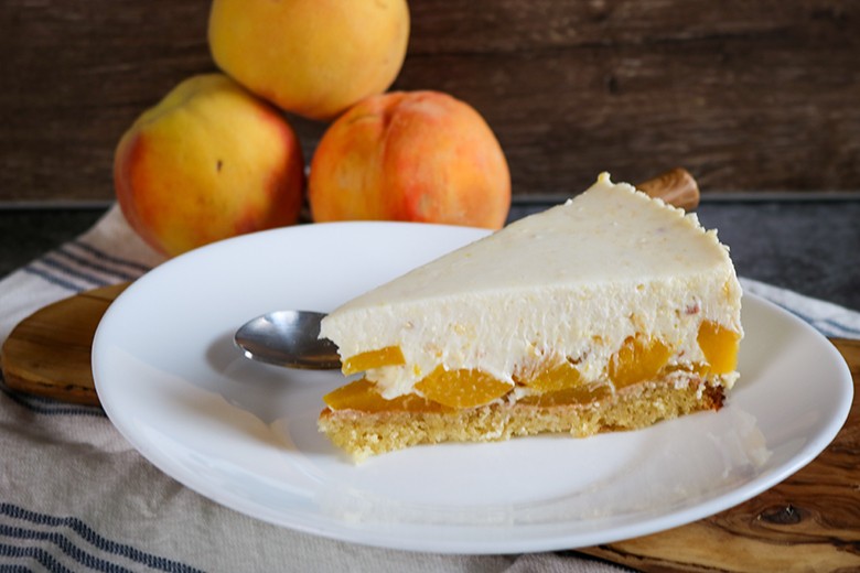 Pfirsich-Sekt-Torte