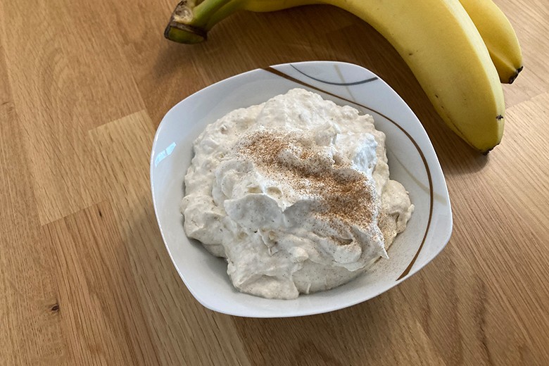 Vegane Bananencreme mit Zimt