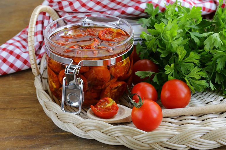 Eingelegte Tomaten