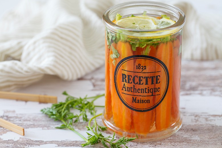 Eingelegte Möhren