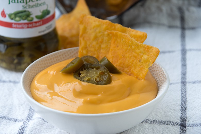 Chili Cheese Dip