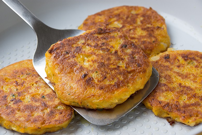 Kürbispuffer mit Feta