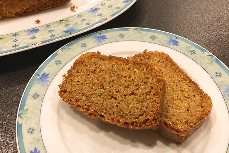Low Carb Avocado-Mandel-Kuchen