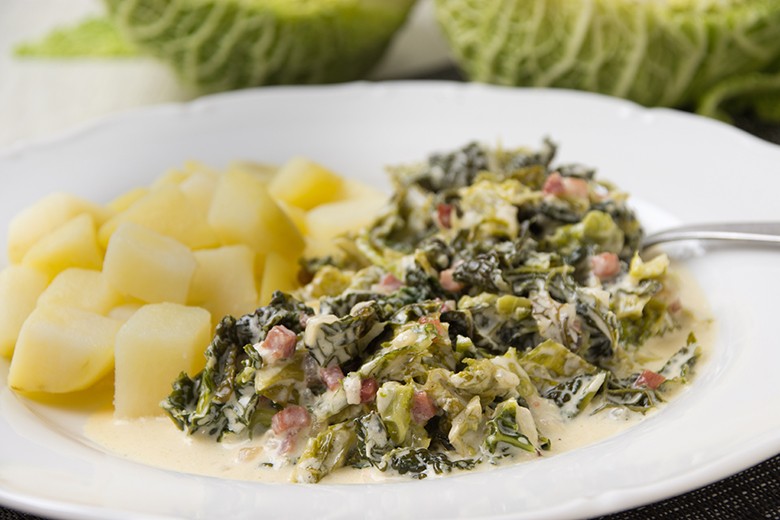 Wirsingpfanne mit Speck