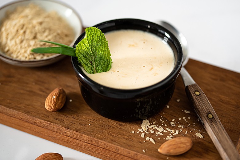 Vegane Käsesauce aus Mandelmus