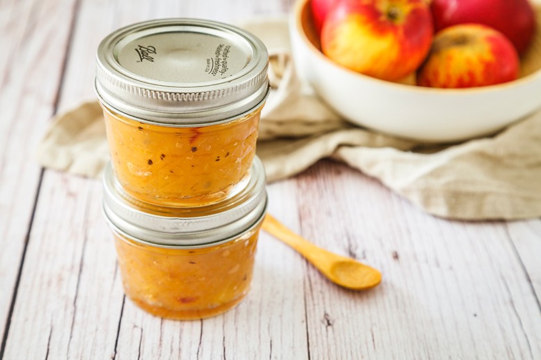 Chili-Marmelade mit Apfel