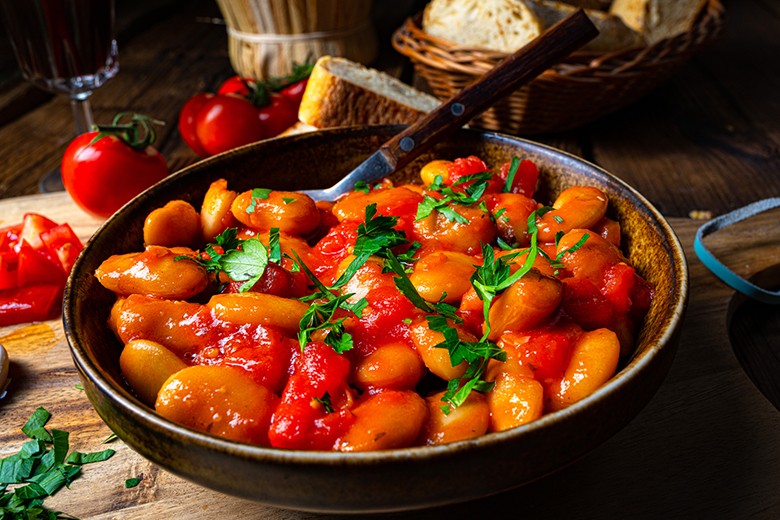 Riesenbohnen in Tomatensauce