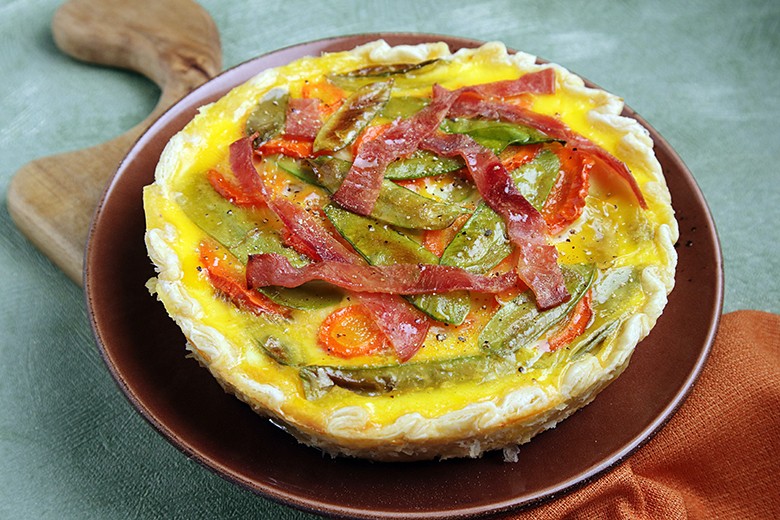 Möhren-Zuckerschoten-Quiche