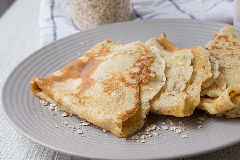 Haferpfannkuchen mit Fruchtjoghurt