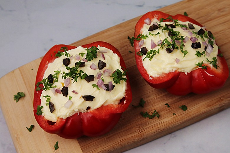 Paprika mit Mascarponefüllung