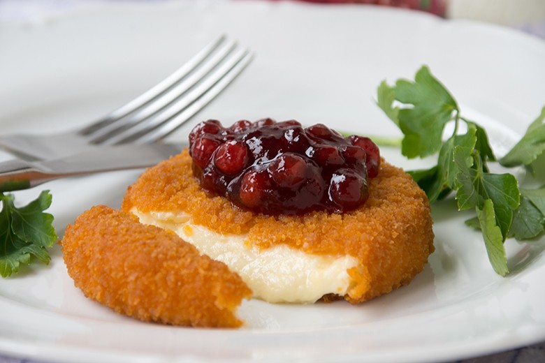 Panierter Camembert