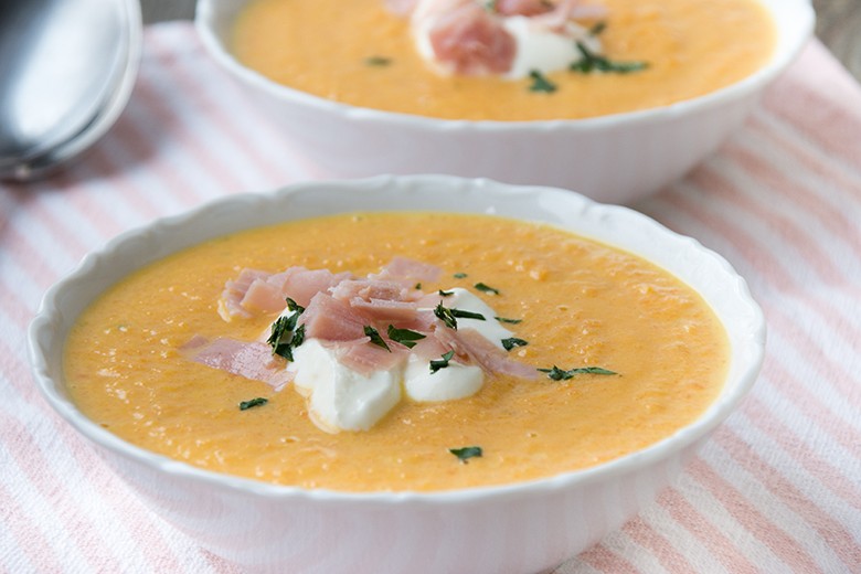 Möhren-Sellerie-Cremesuppe