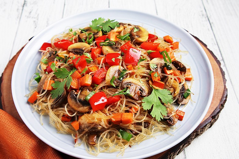 Asiatischer Glasnudelsalat