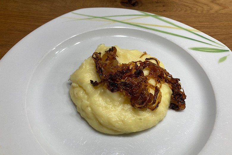 Kartoffelbrei mit Zwiebeln