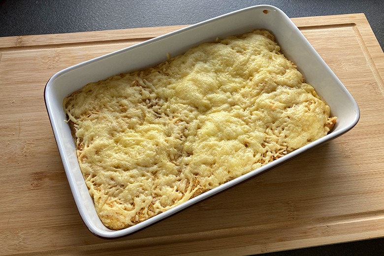 Brotauflauf mit Käse