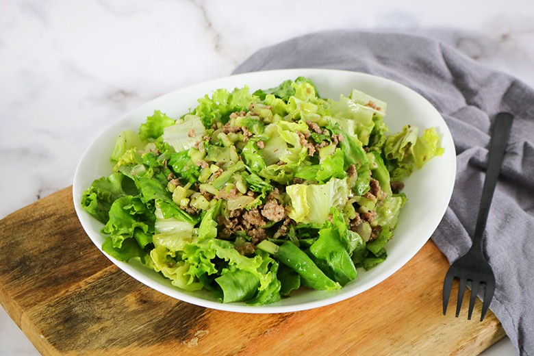 Hackfleischsalat mit Feta