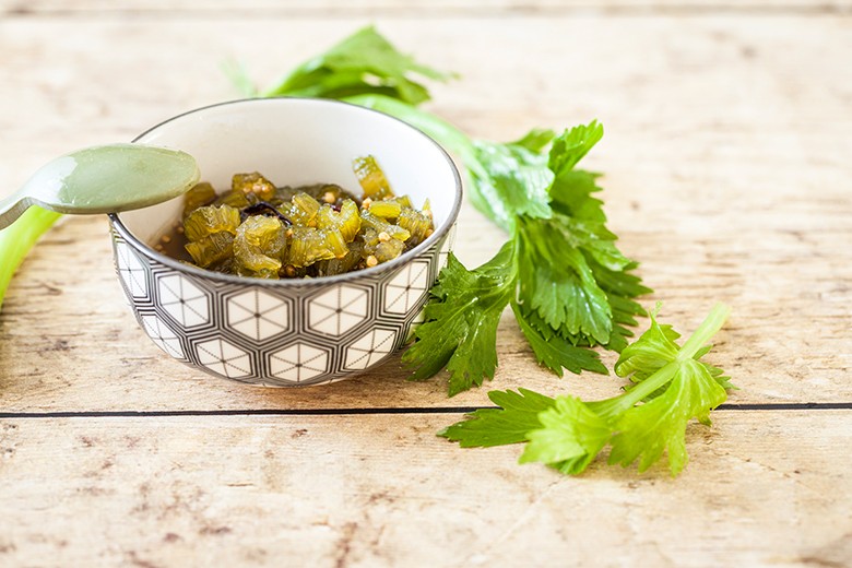 Staudensellerie-Chutney