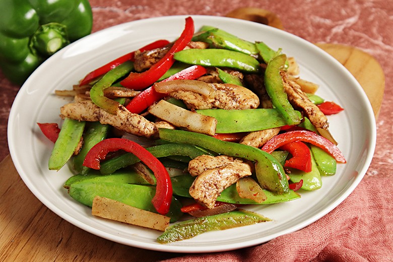 Wokgemüse mit Hähnchen