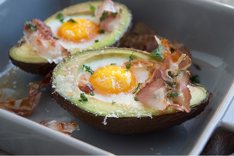 Gefüllte Avocado mit Ei