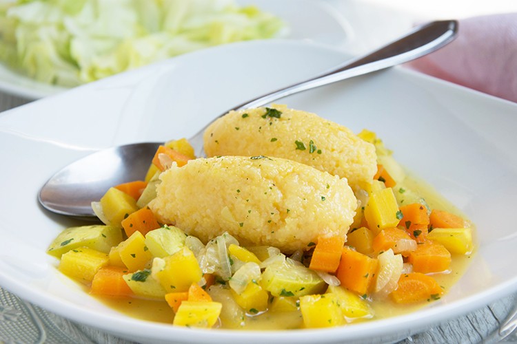 Gemüse mit Polentanocken