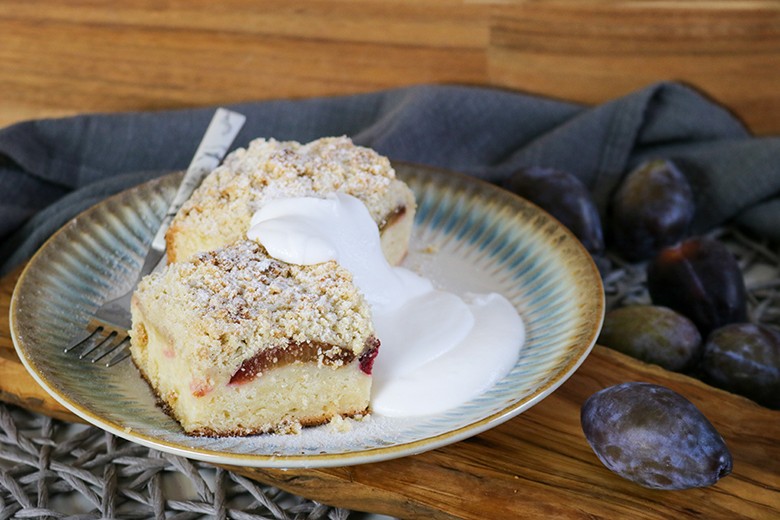 Pflaumenkuchen mit Butterstreuseln