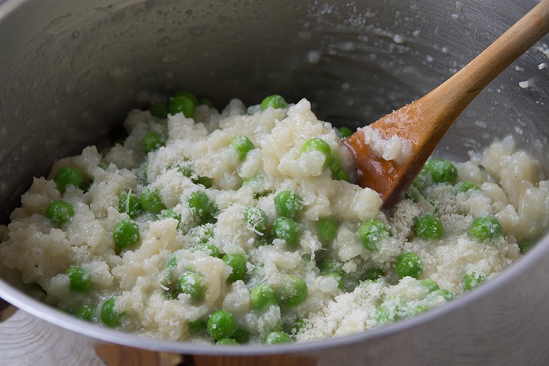 Einfaches Erbsenrisotto