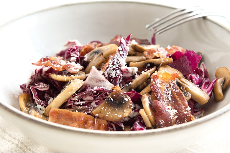 Omas Champignonsalat mit Speck