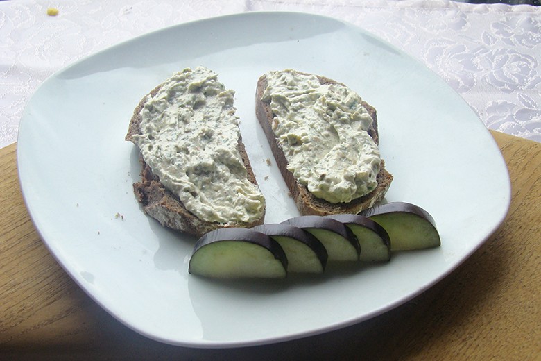 Auberginen-Feta-Creme